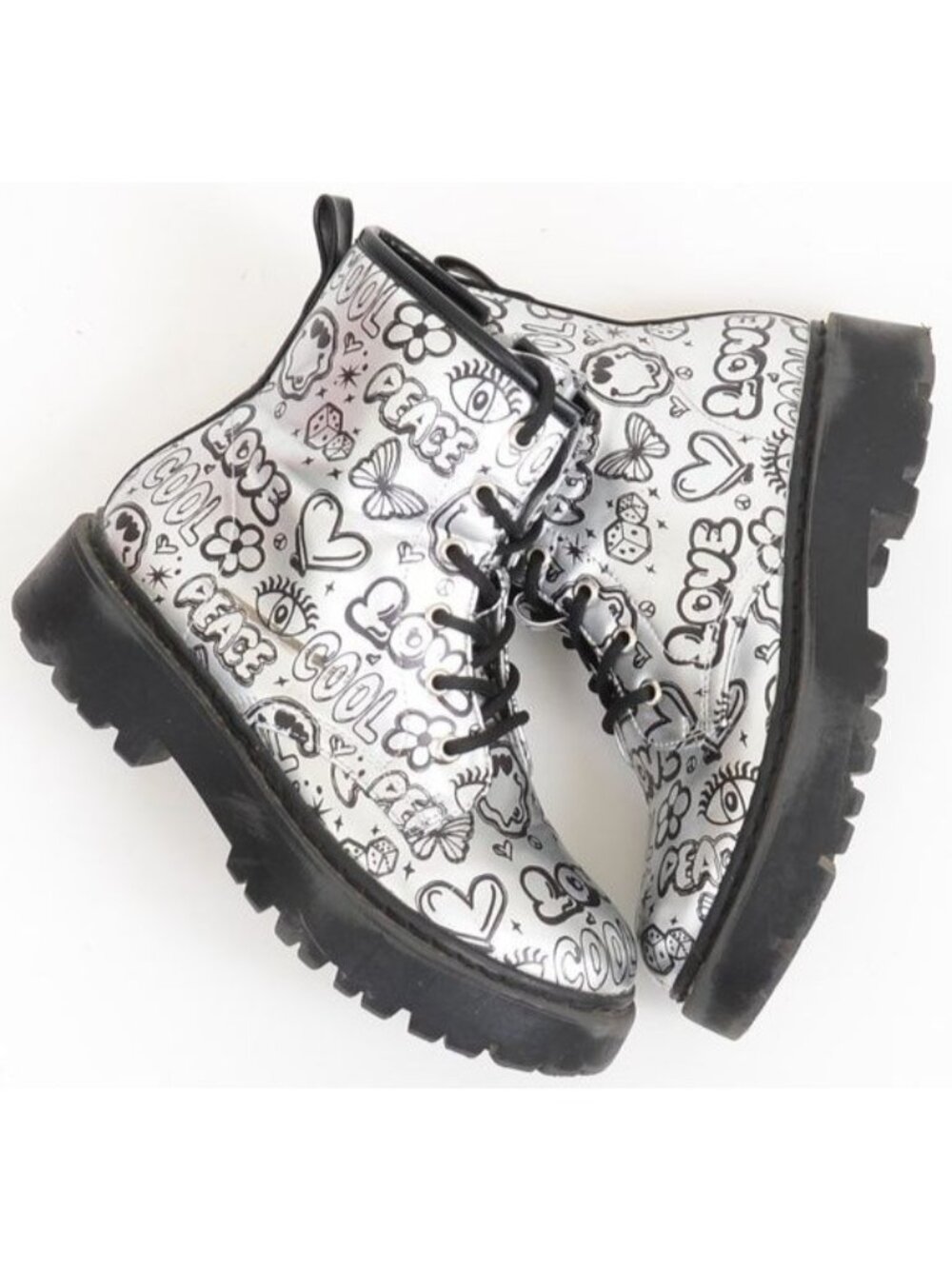 Steve Madden Jdrina Kids' 4 Women 5.5 Funky Silver Black Graffiti Combat Boot